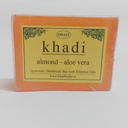 KHADI GLICERYNOWE MYDEŁKO MIGDAŁ-ALOES 125G